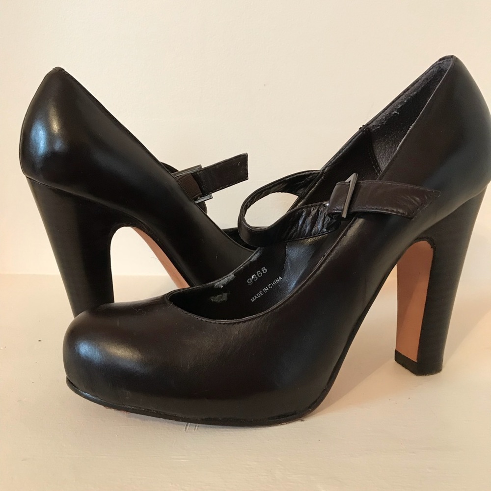 Martin + osa heeled Mary Janes